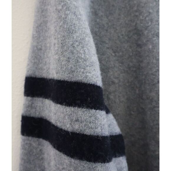 The Men’s Store Sz XL Grey Cashmere Striped Sleeves Sweater - Picture 6 of 11
